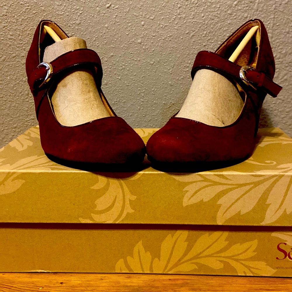 Brand new Sofft Mary Jane style shoe.